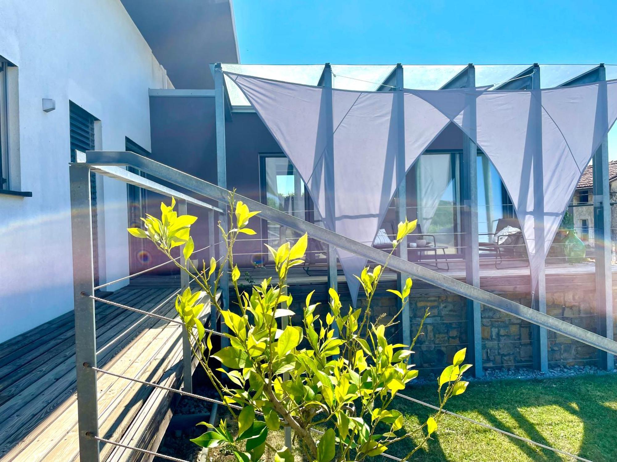 Mega Apartment Prvacina Bagian luar foto